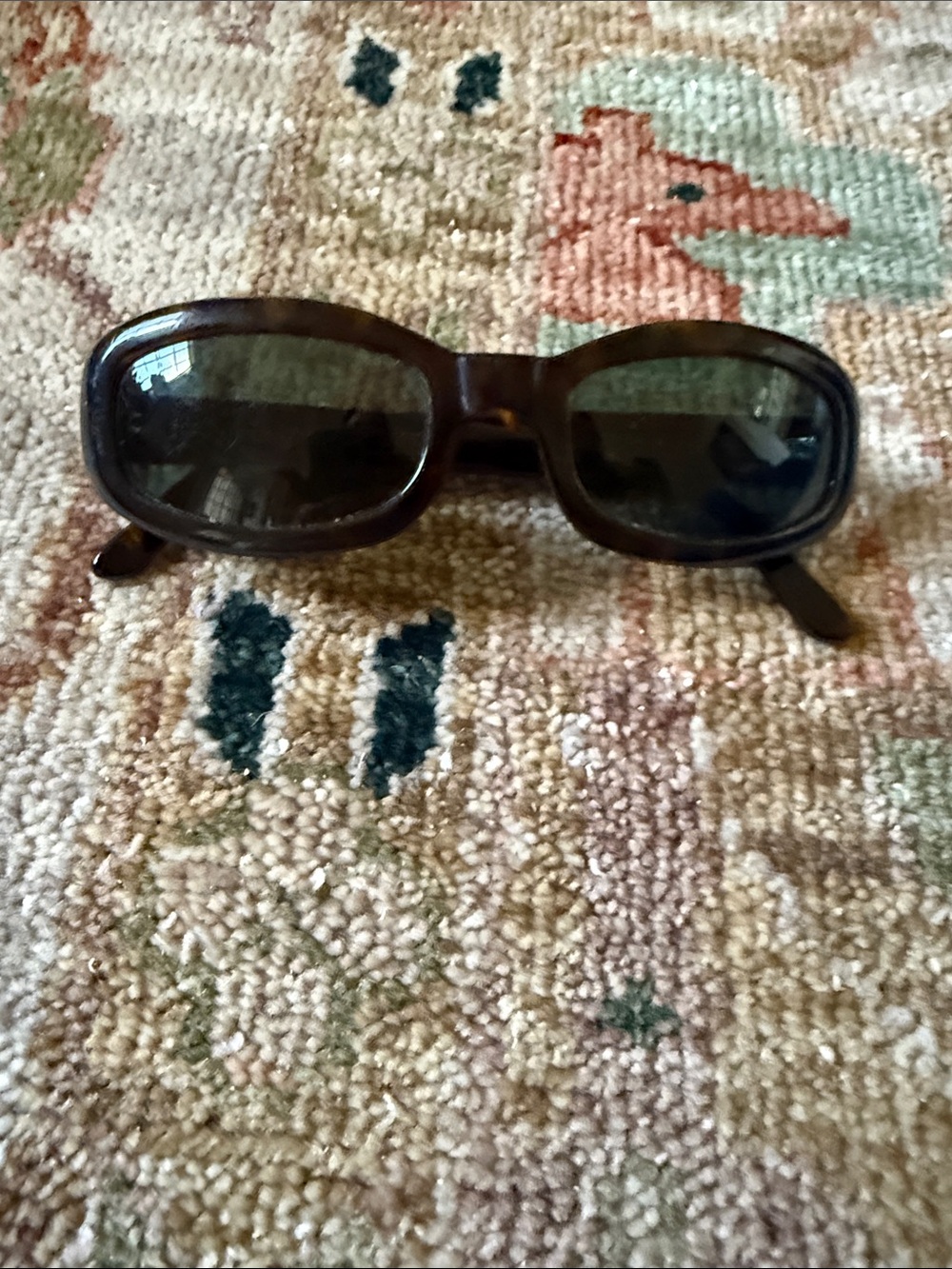 Women's Brown Rectangular Sunglasses - Classic UV Protection